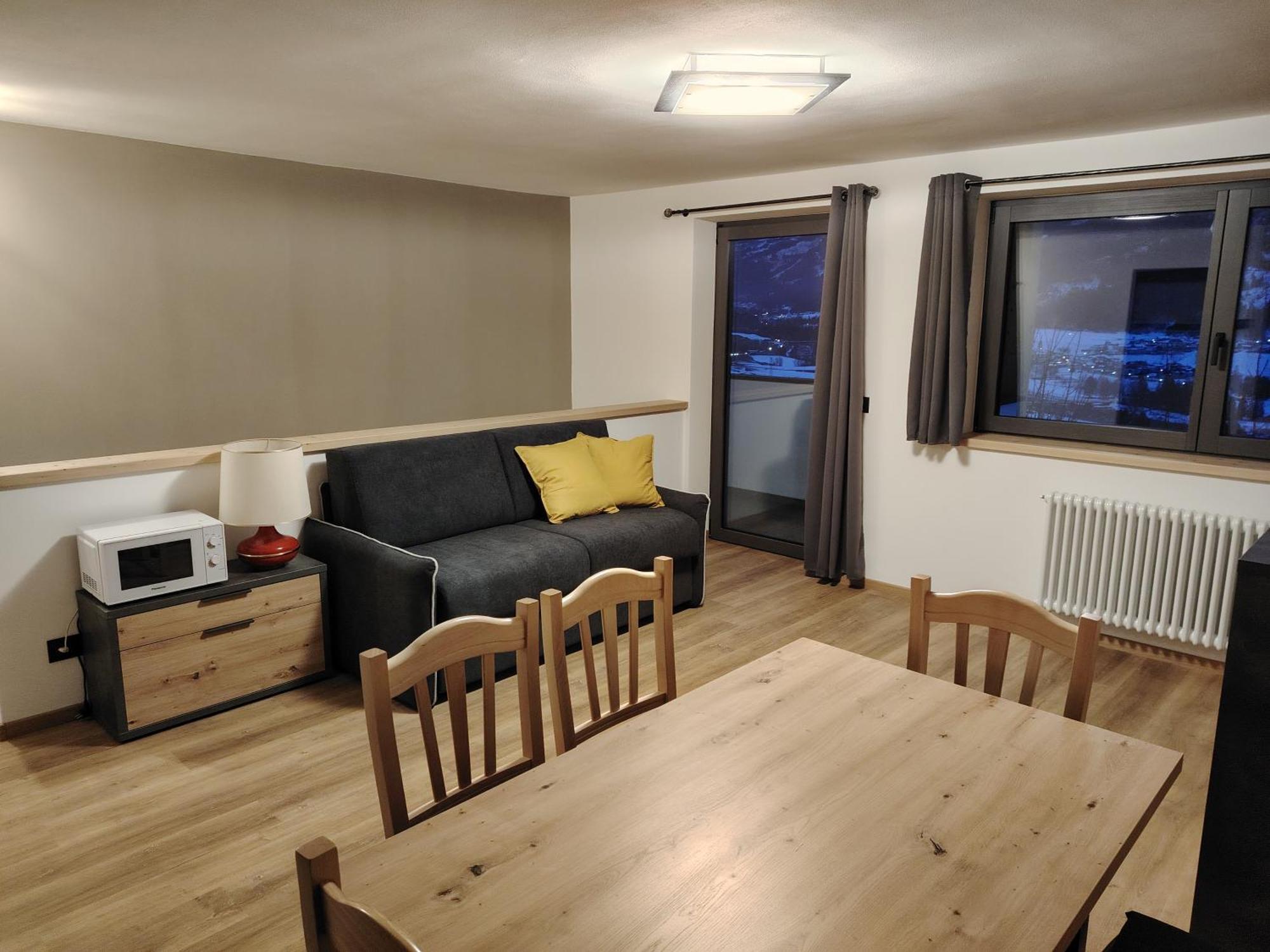 Mountain Deluxe 27 Apartments Con Wellness Cavalese Dış mekan fotoğraf